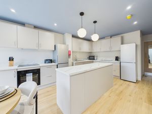 Photo 13- click for photo gallery